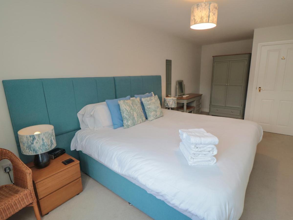 Quayside Haven Apartment Whitby Bagian luar foto