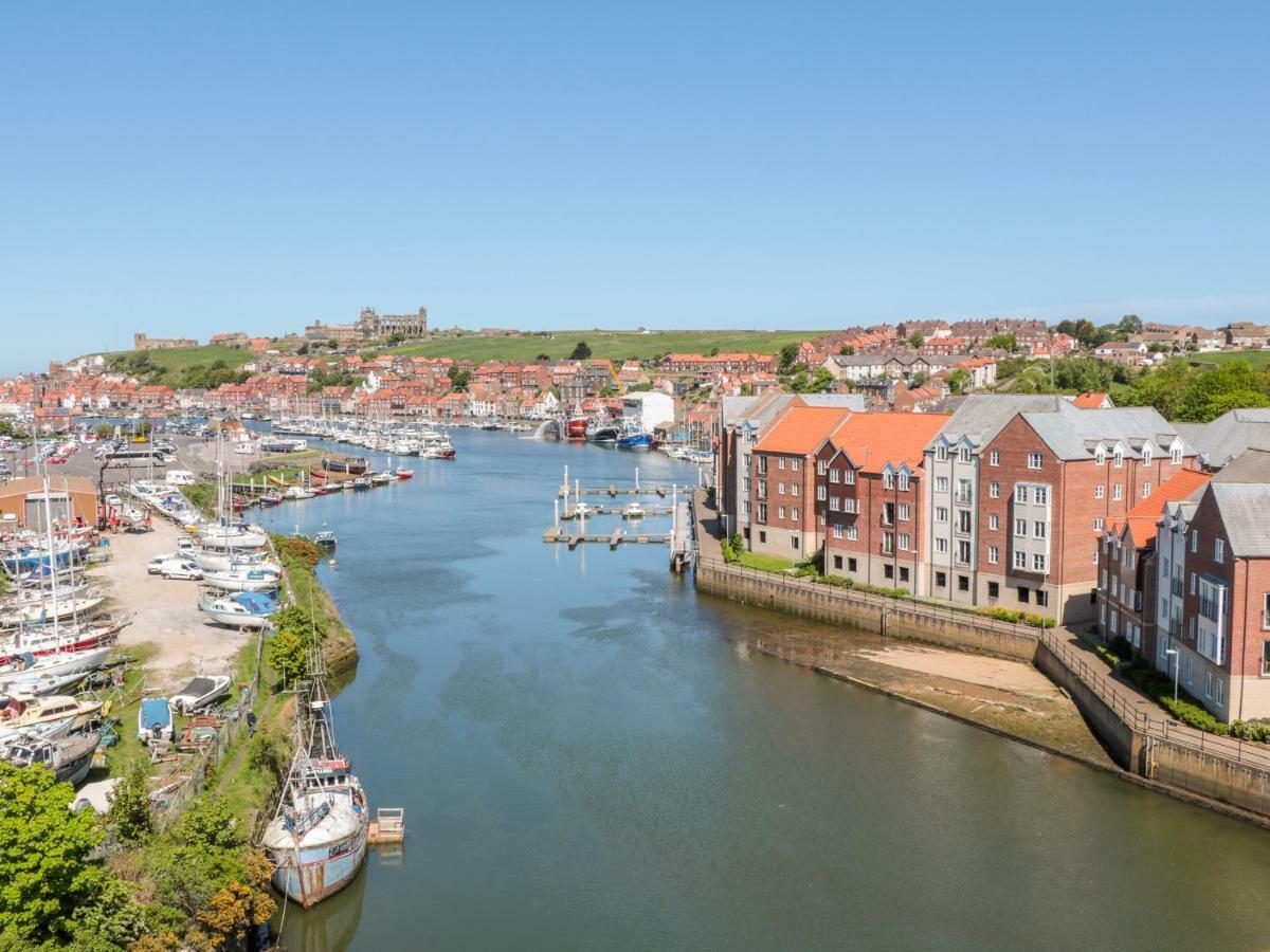 Quayside Haven Apartment Whitby Bagian luar foto